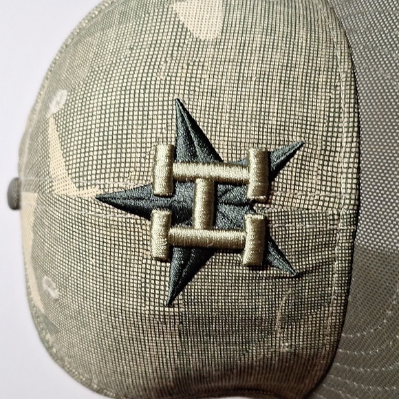 Houston Astros New Era Armed Forces Day Low Profile 59FIFTY Fitted Hat Green - Picture 2 of 9